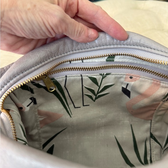 SATCHEL. Savannah Women's Shoulder Bag - Picture 10 of 12